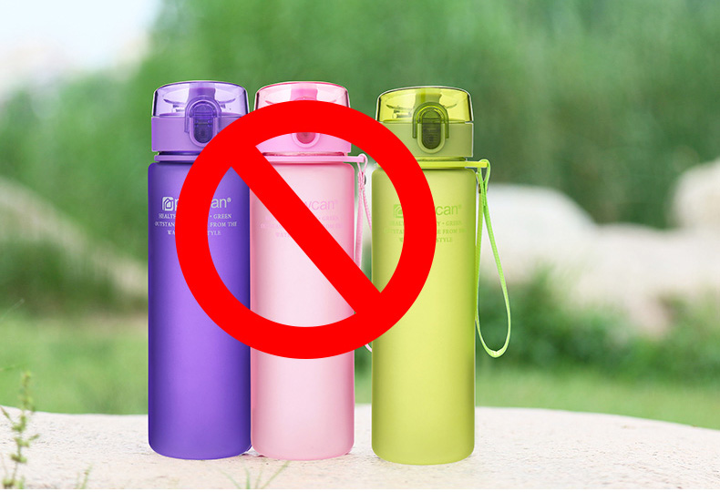 Do Not Hold Hot Water in Plastic Water Bottles