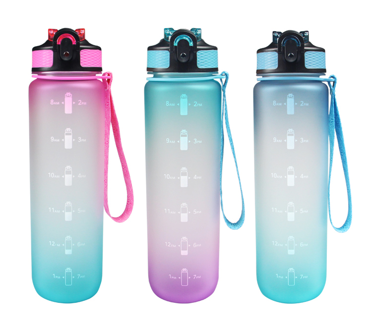 https://www.waterbottle.tech/wp-content/uploads/2021/05/32-oz-Durable-BPA-Free-Drinking-Sports-Water-Bottle-with-Straw-for-Fitness-and-Outdoor-t103240-4.jpg