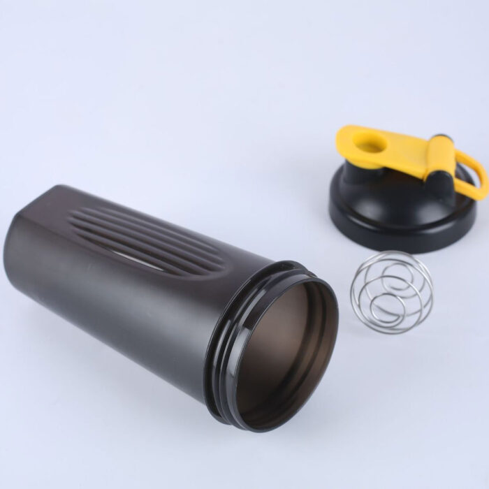 Leak-Proof Shaker Bottle for Protain Mixes and Pre Workout BPA Free